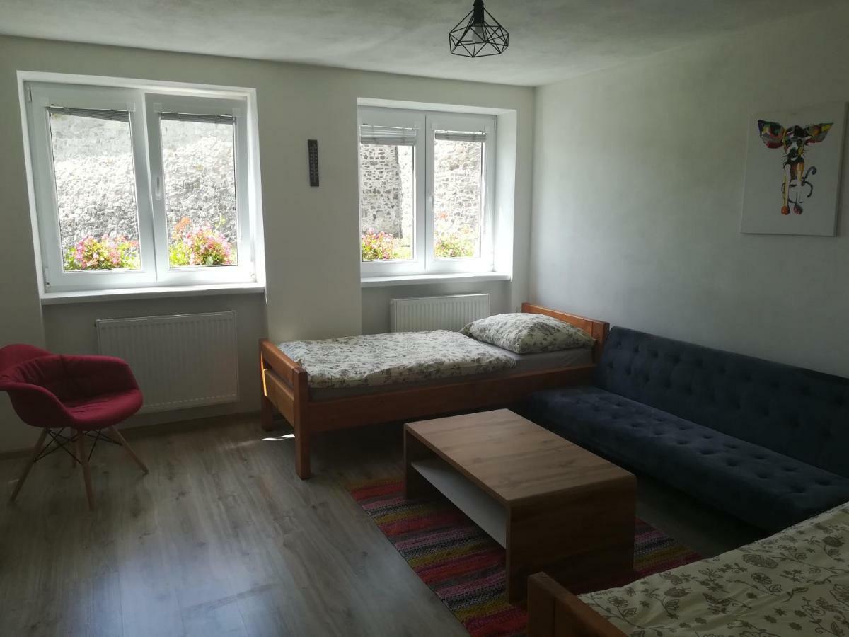 Pod Zamkom Apartment Kremnica Exterior photo